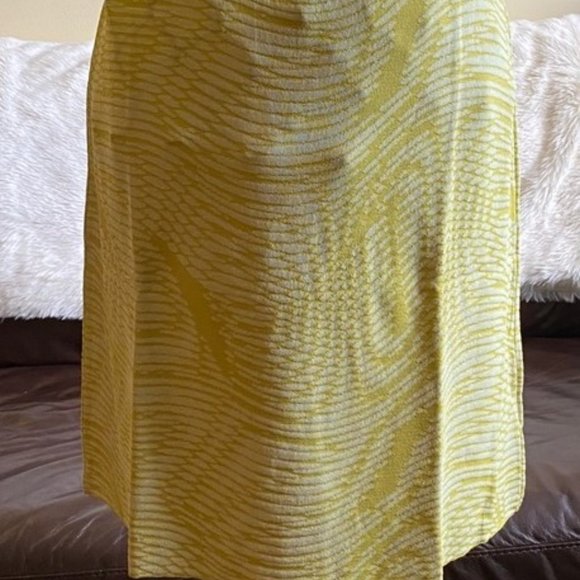 Aldomartins NWT Made in Spain Women's Chartreuse VALENCIA Knit Mini Skirt - Picture 4 of 5
